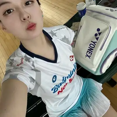 康凡悦